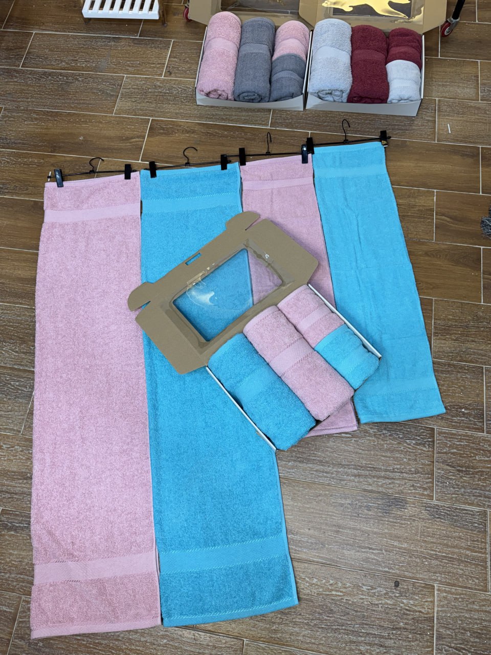 4 servittes luxes(140×70cm).(50×90)