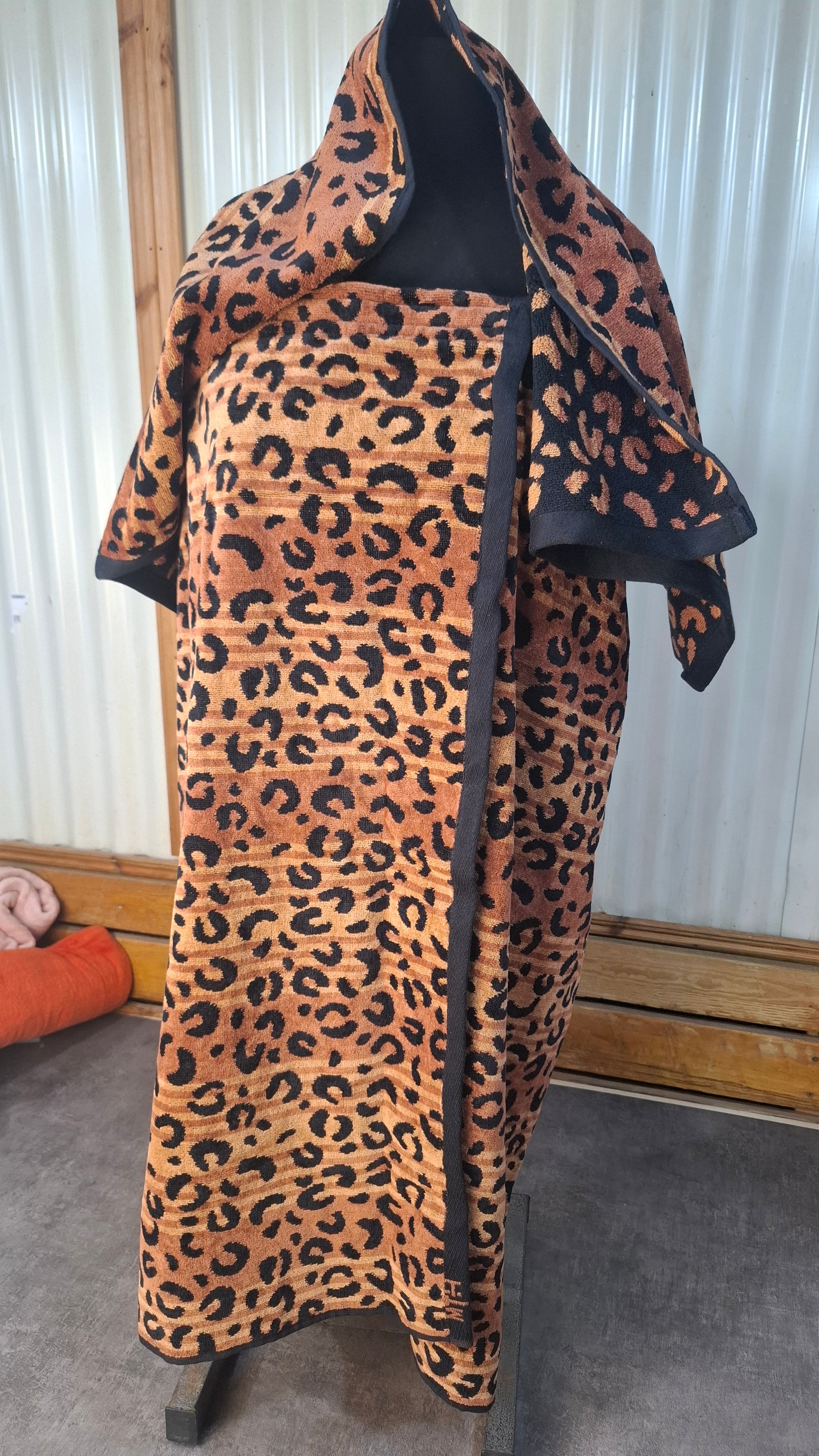 Pack Serviette Tigre 2 Pièces – Douce & Absorbante
